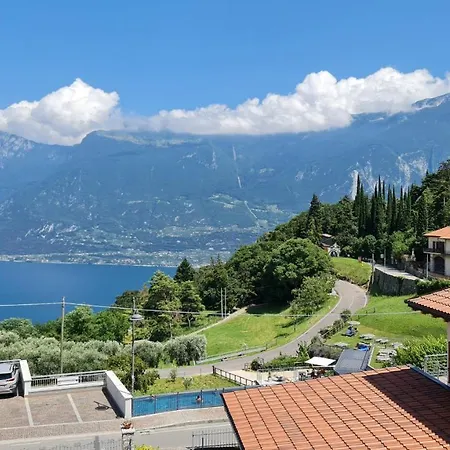 Casa Bellicini Balcony View Park Tremosine