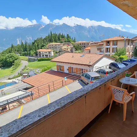 Casa Bellicini Balcony View Park Lägenhet *